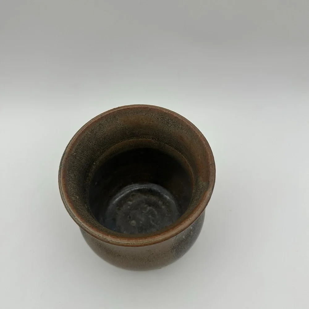 Studio Small Modern‎ Patterned, Glazed, Pottery Vase Brown 5.5